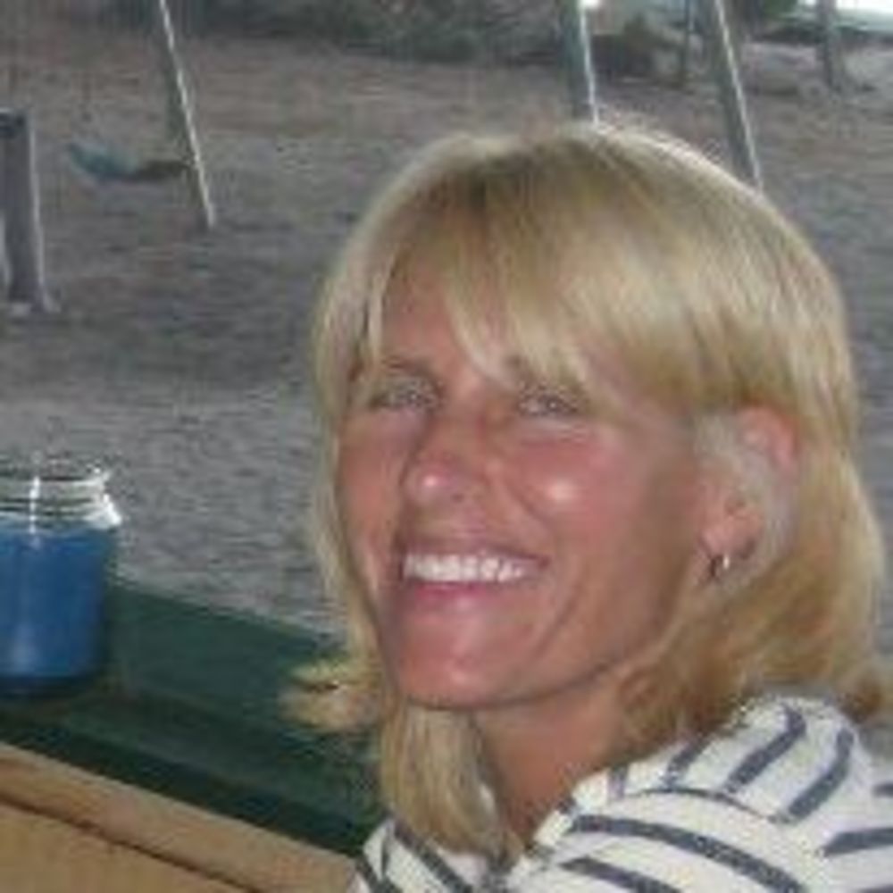 Meet your Posher, Lori